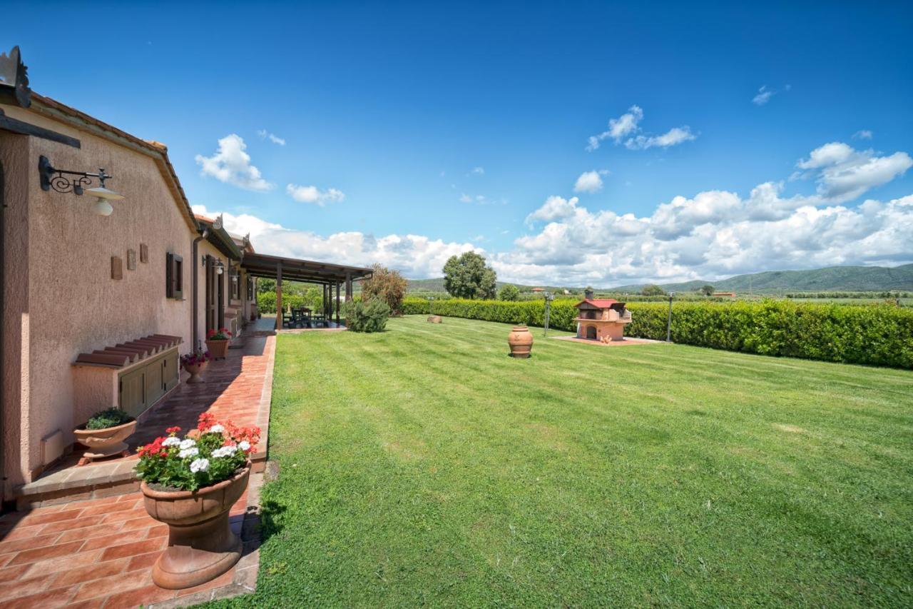 Agriturismo Lucerna Del Lago Prile Castiglione della Pescaia Eksteriør billede
