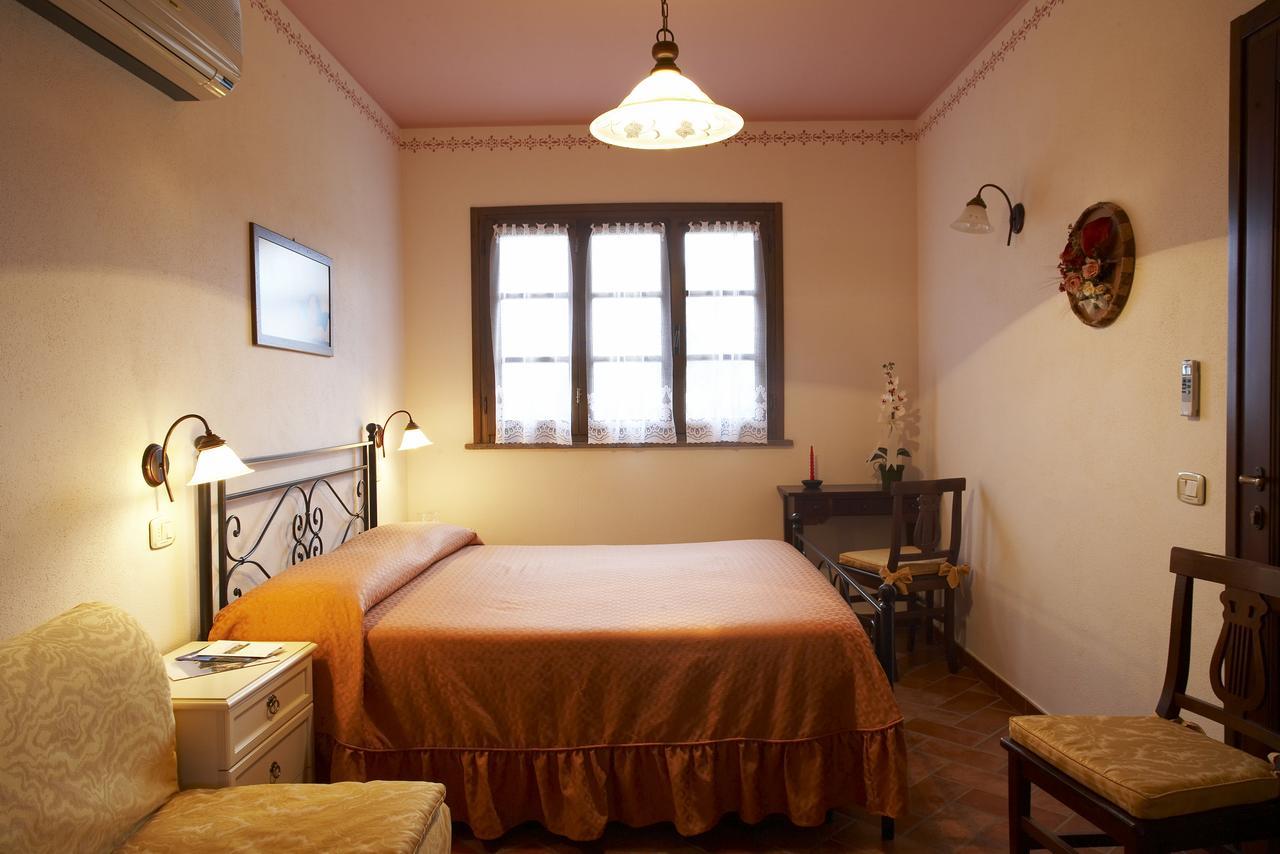 Agriturismo Lucerna Del Lago Prile Castiglione della Pescaia Eksteriør billede